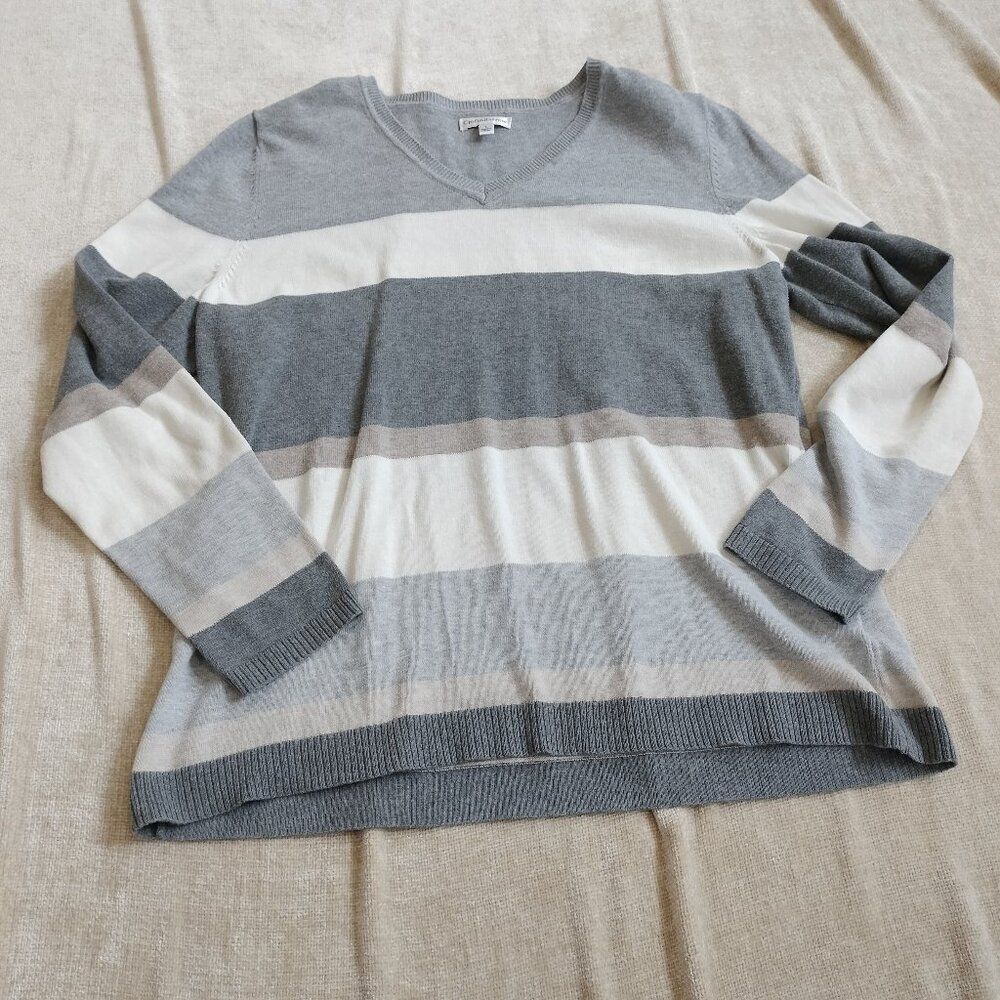 Croft & Barrow Grey and White V Neck Color Block Long Sleeve Top Size Large